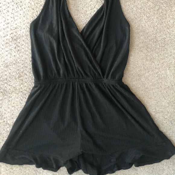 Romper (halter top) - Picture 2 of 2